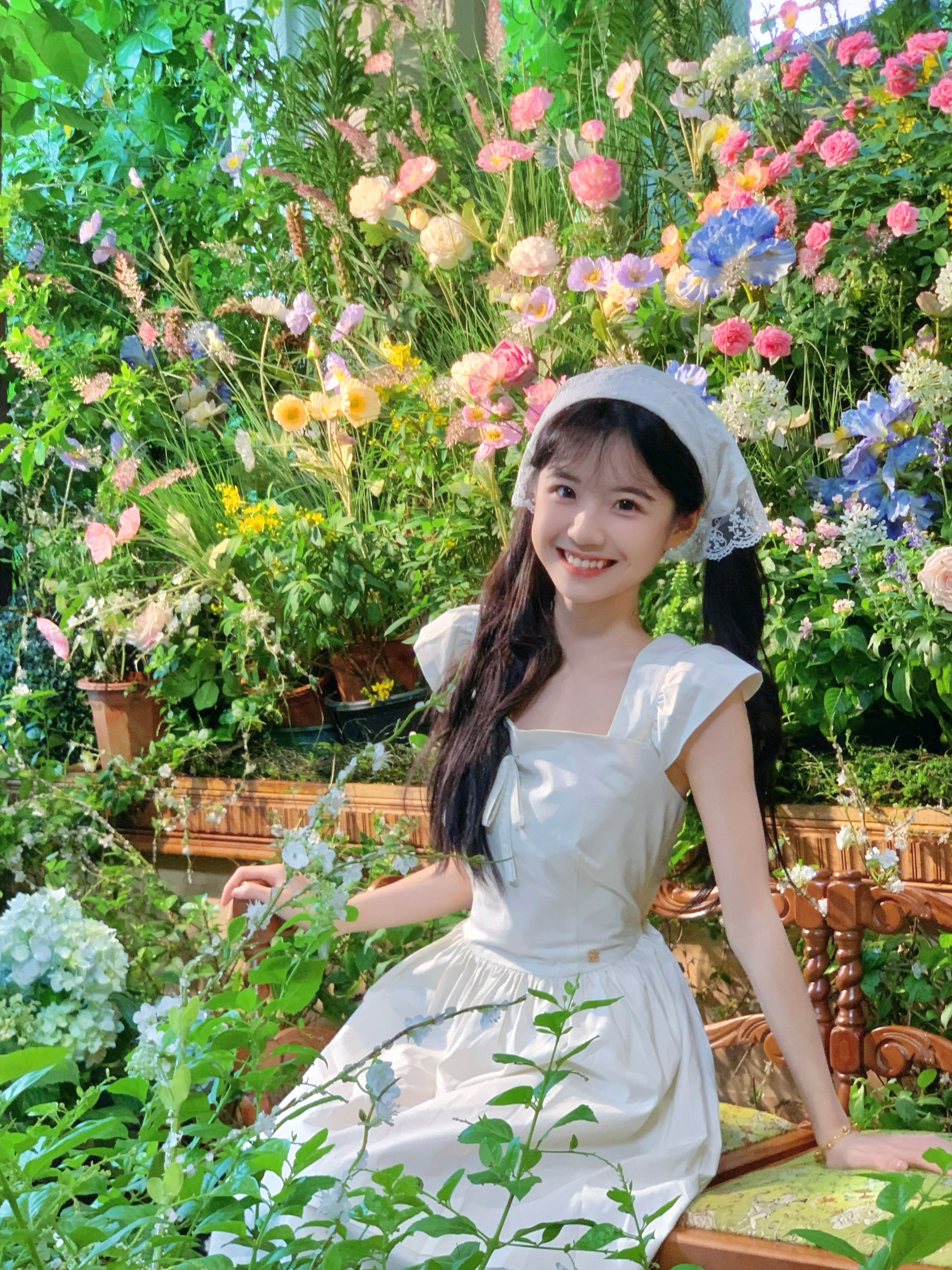 💐  ​​​
