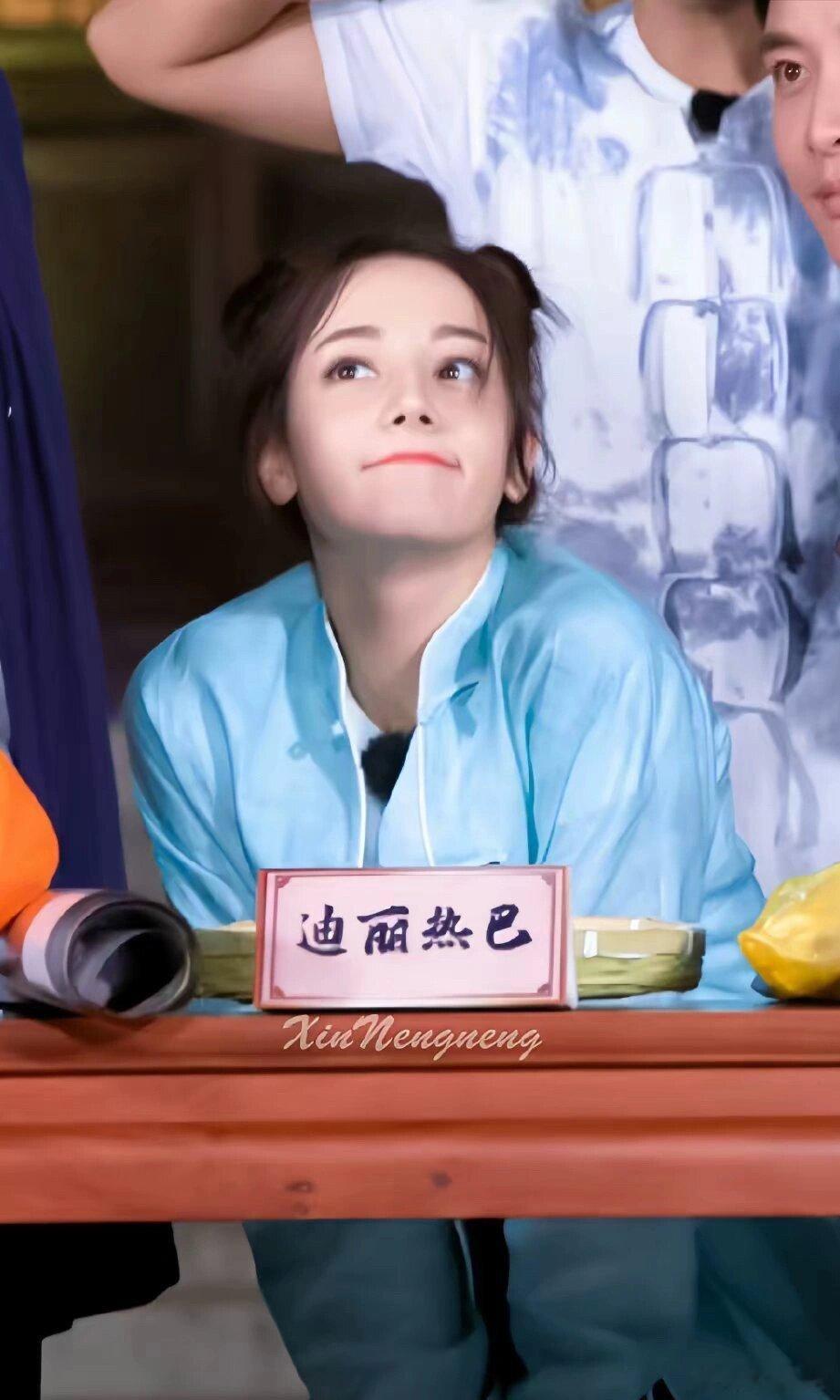 迪丽热巴其实是个甜妹来着 ​​​