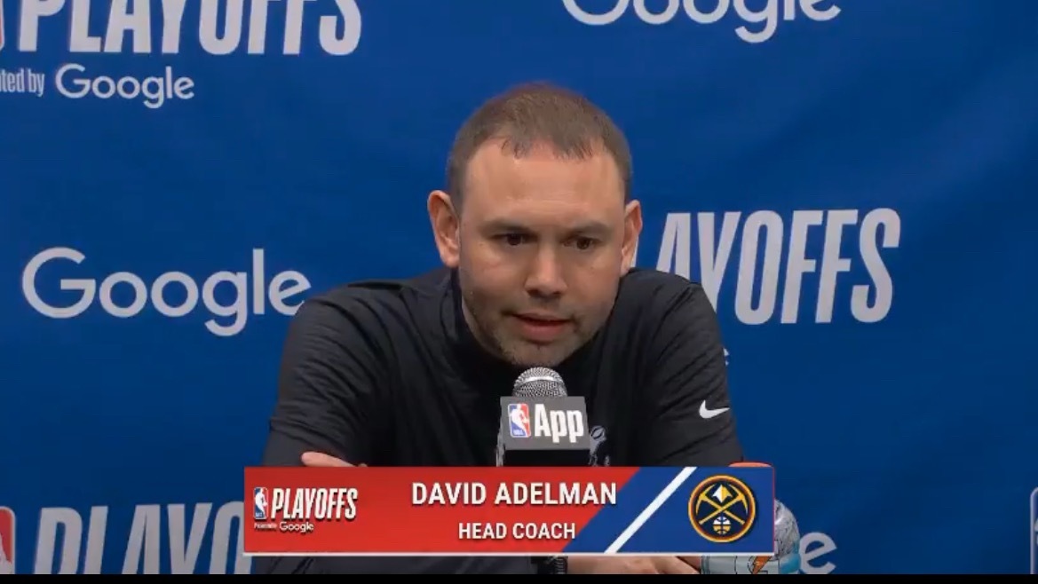 大卫-阿德尔曼谈到阿隆-戈登带伤出战：“让他继续留在场上对他来说并不公平。上半场