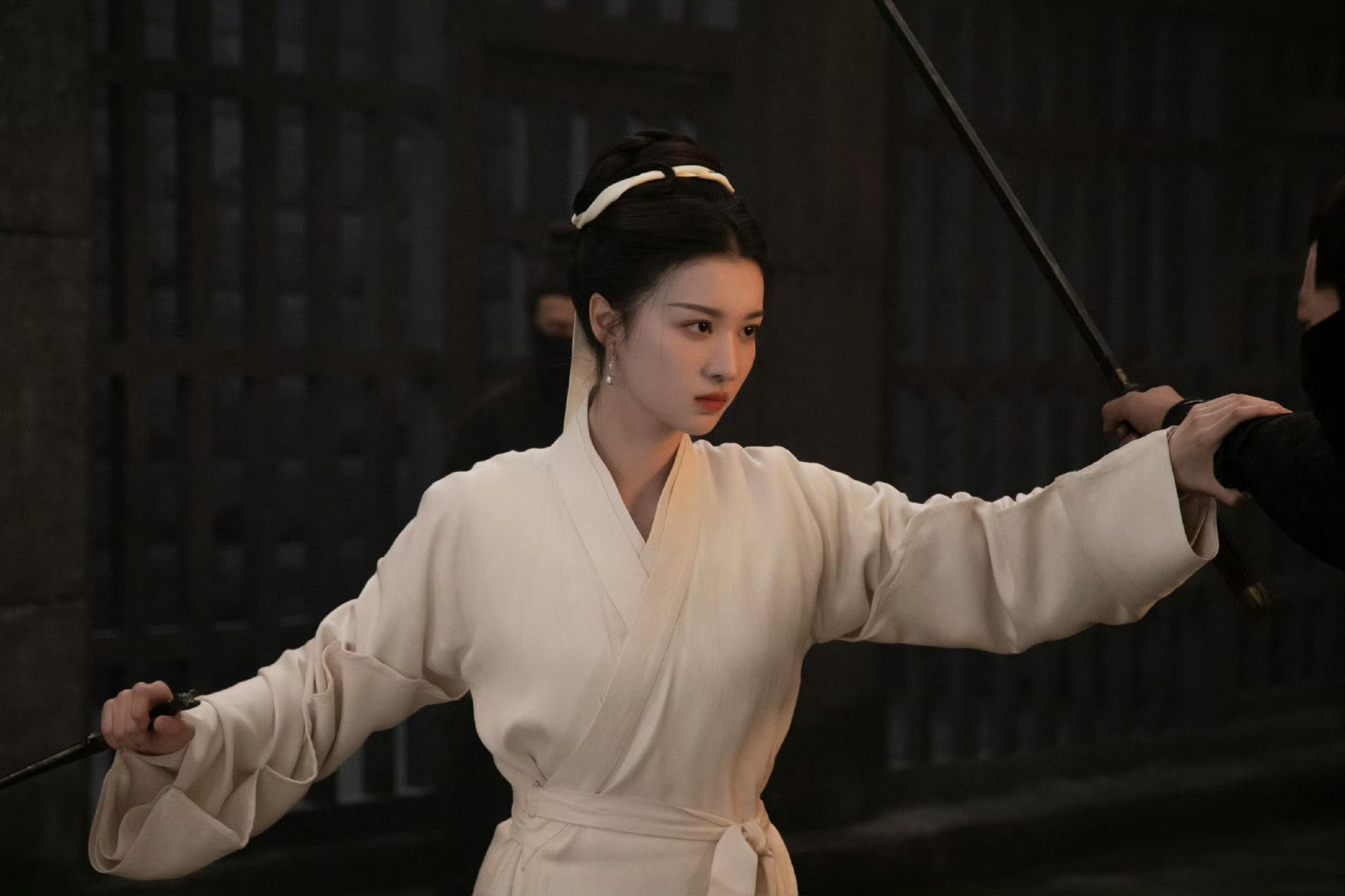 王楚然不如演个反派吧完全是被温柔人设耽误的反派苗子。可盐可柔，情绪转换自然流畅，
