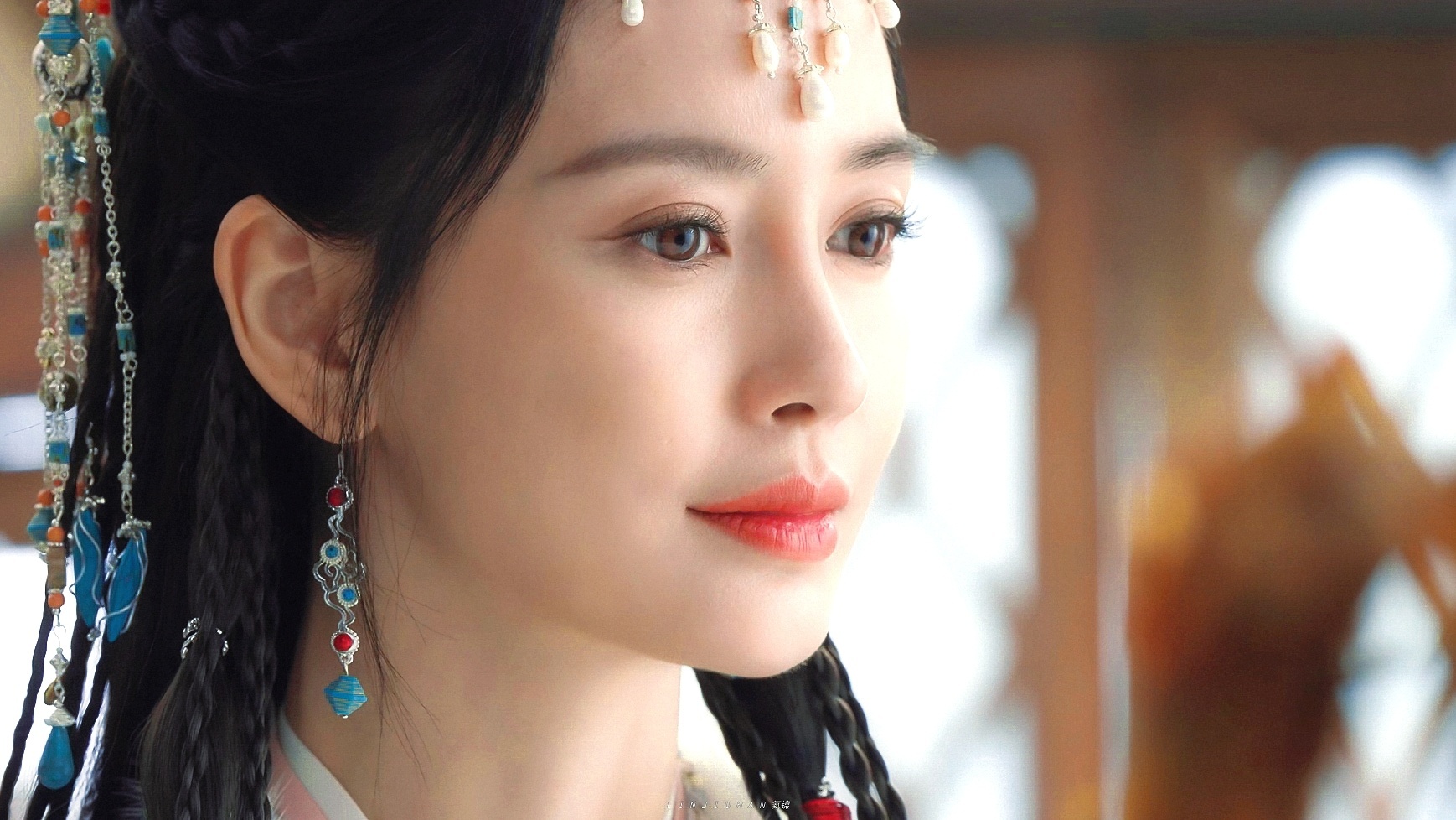 angelababy angelababy “在风华正茂的年纪，遇见了你这束最温