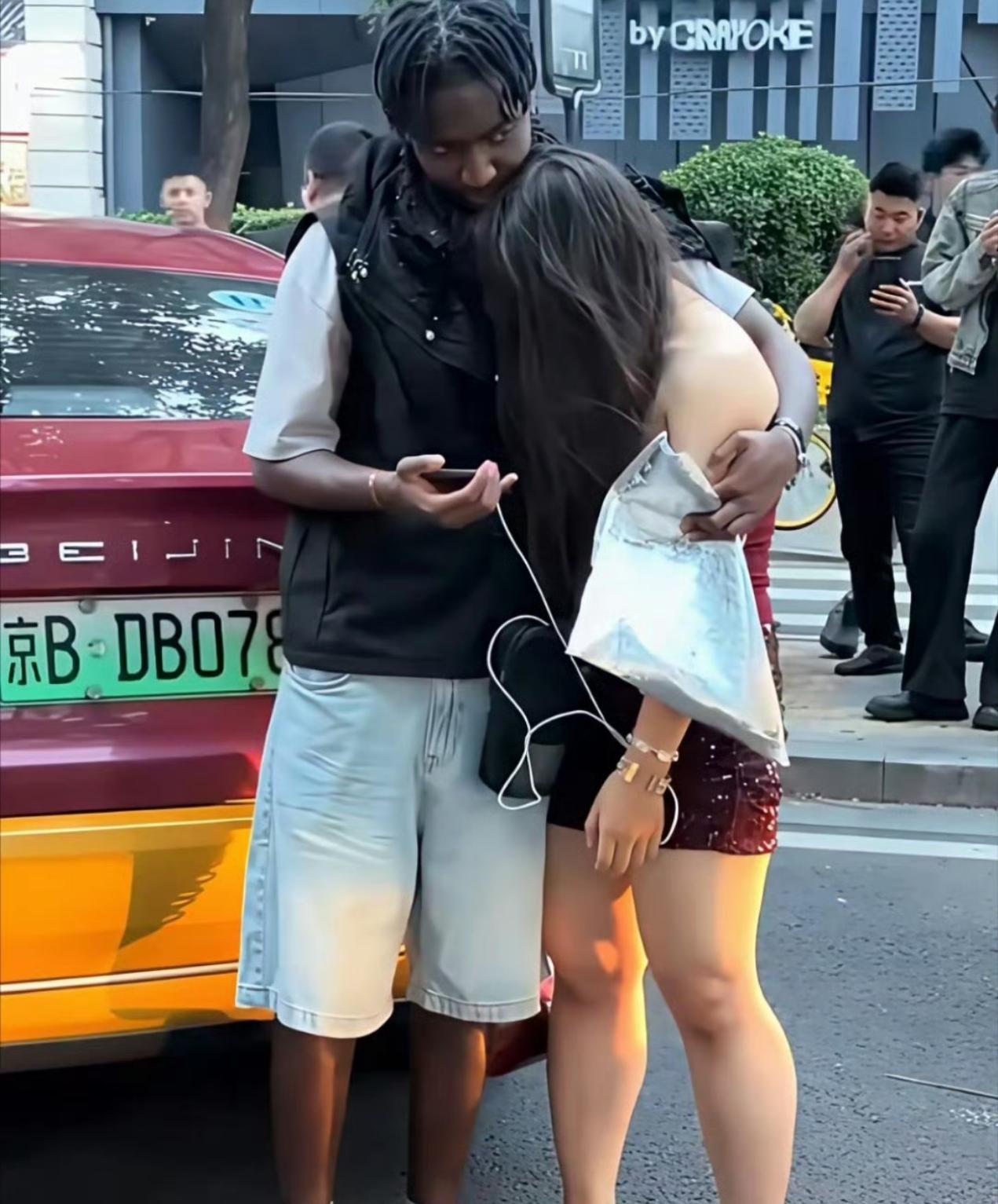 女孩子怎么啦？ ​​​
