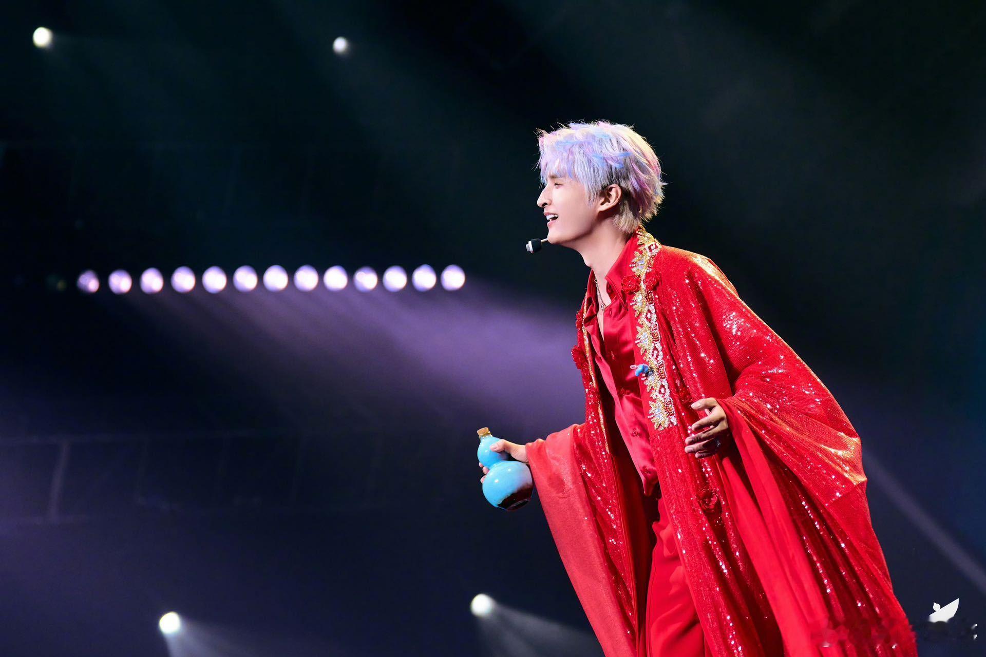 张远版壁上观上线 全网期待的完整版音源终于到来，张远倾情诠释《壁上观》，嗓音辨识