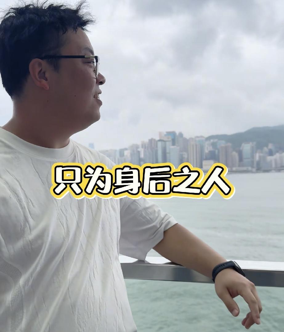 厉怀远大哥今日发文网友猛夸有原因
时隔20多天厉怀远大哥终于更新了账号动态，上一