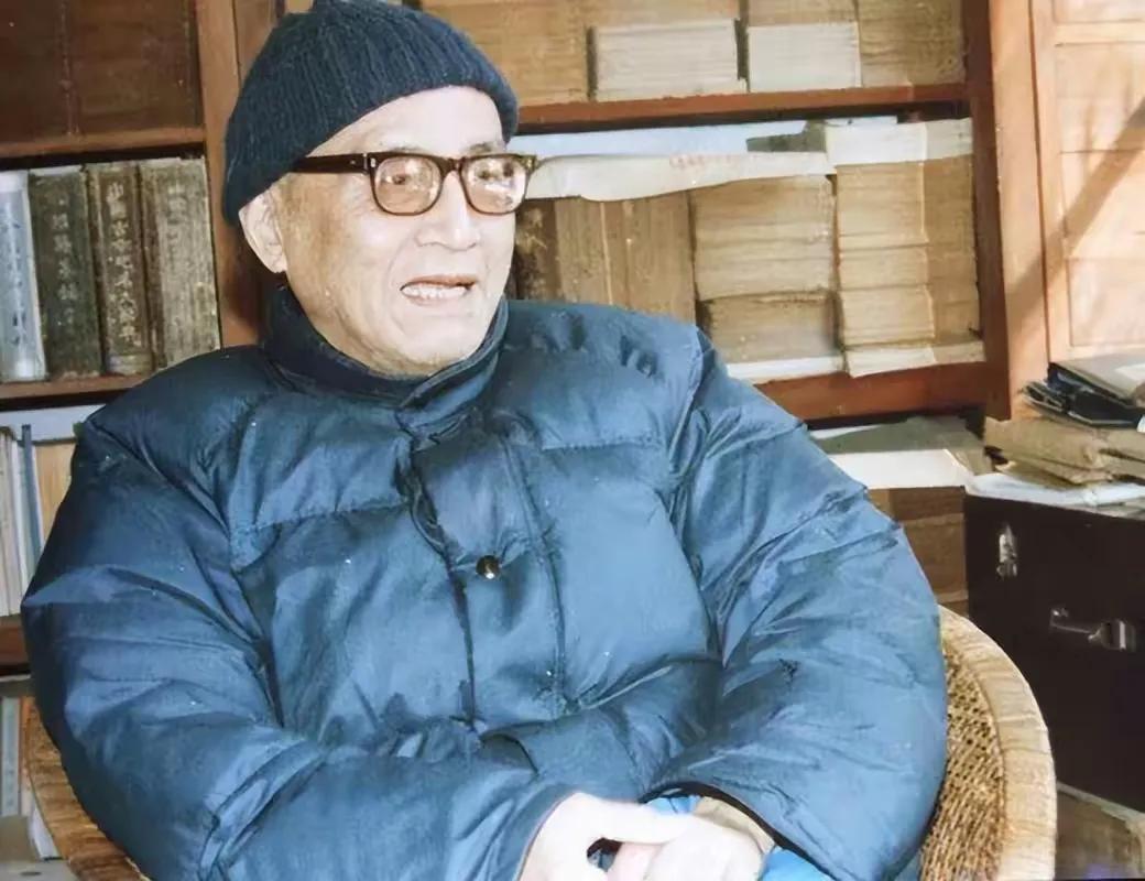 一位女保姆说：“尽量不要过度伺候家中老人。很多人以为，孝顺就是面面俱到，把家里老