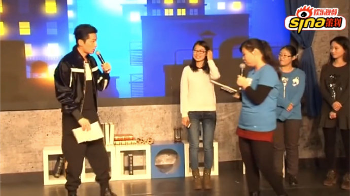 田朴珺帮员工追星胡歌温柔回应 这老板也太暖心了吧！为了弥补员工错过的机会，直接安