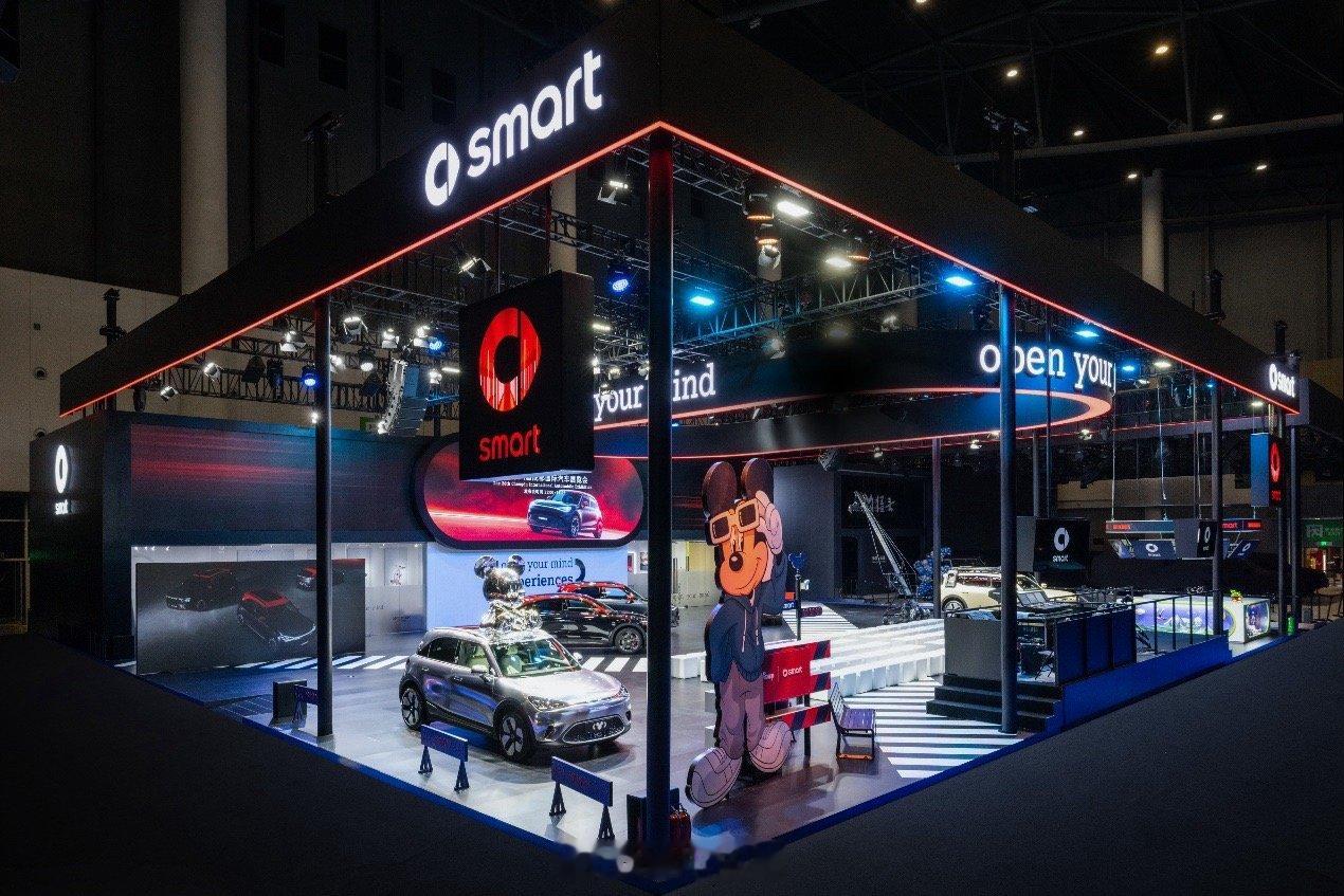 smart在这次2025成都车展发布了精灵1号BRABUS性能版，24.99万，