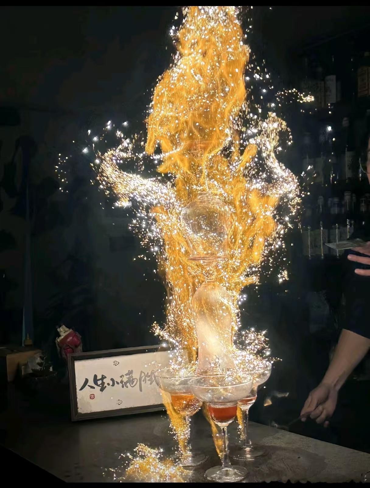 半生棱角未改，一路向阳而行👊👊👊今晚是不一样的晚安，故事很长，请听我讲这些