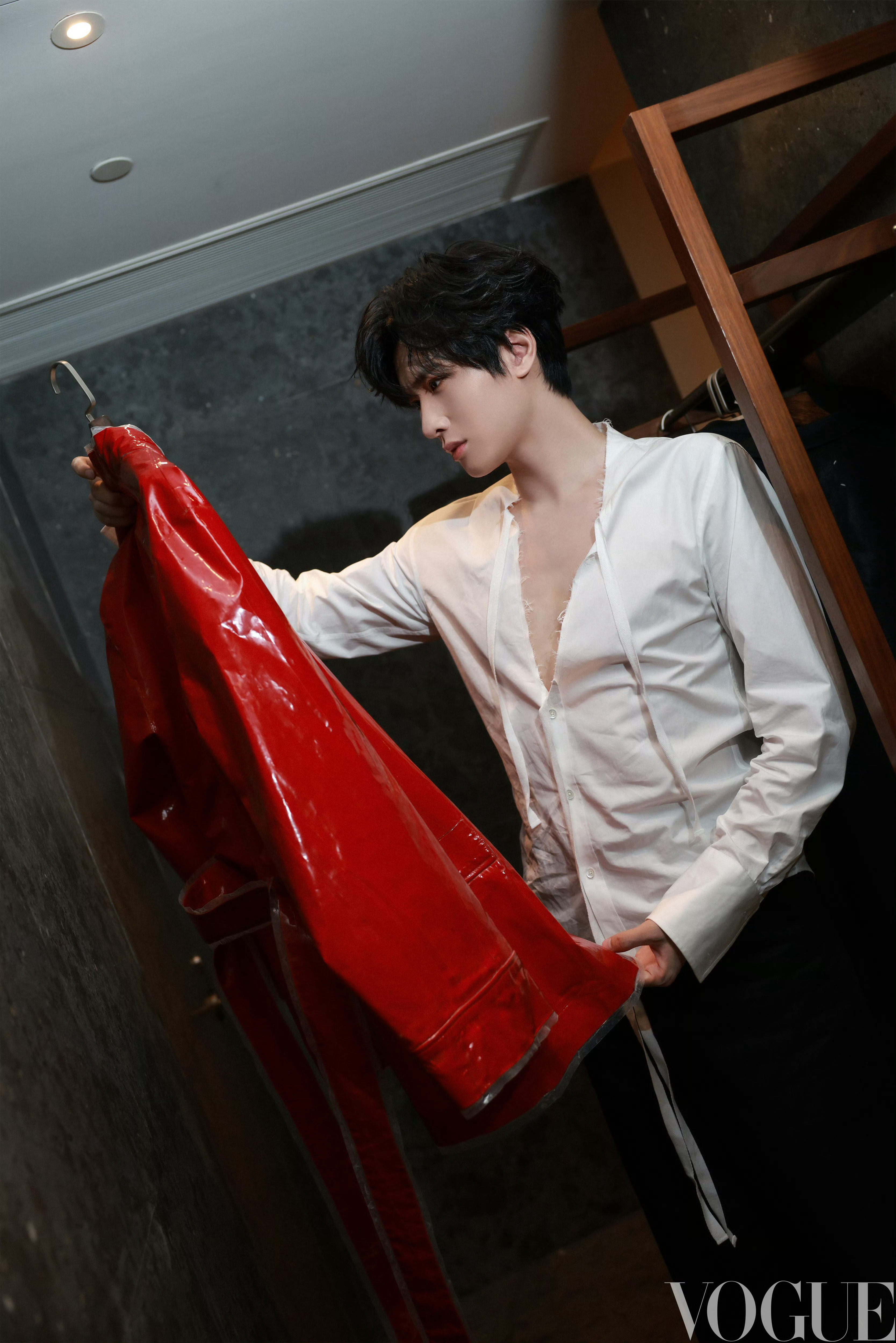 VOGUE China 独家记录大秀出发时刻📸 Maison Margiela