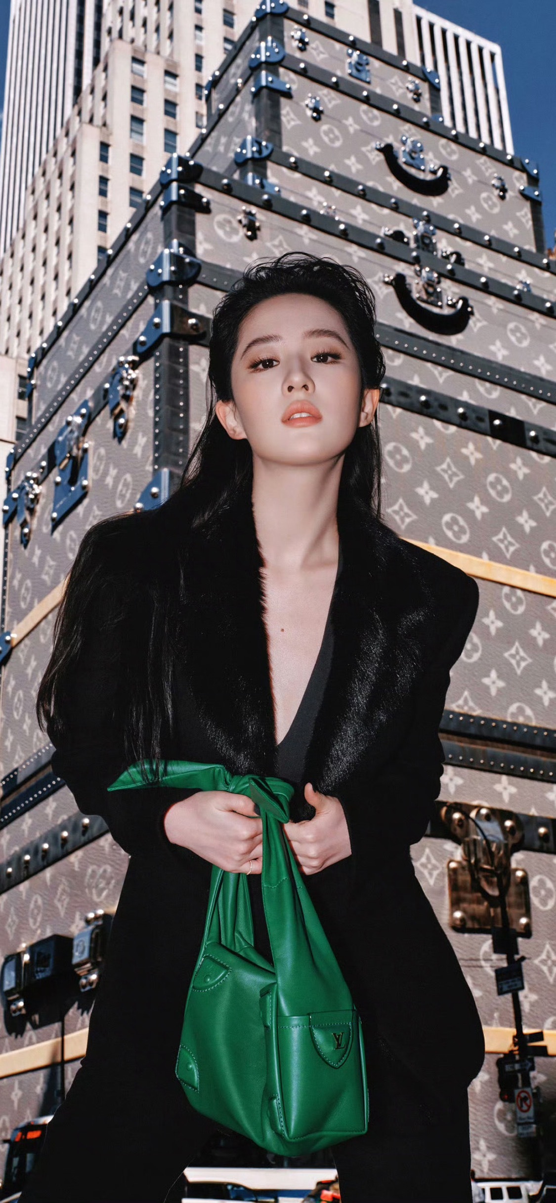 明星壁纸 今日份女明星壁纸九宫格孔雪儿｜刘亦菲｜娜扎刘诗诗｜周也｜刘浩存田曦薇｜