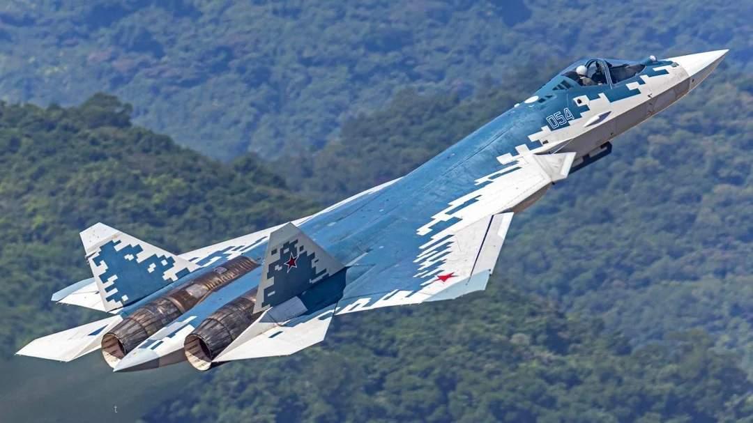不是苏-57就是歼-35，反正不会是F-35！

哈萨克斯坦正式宣布，要在两年内