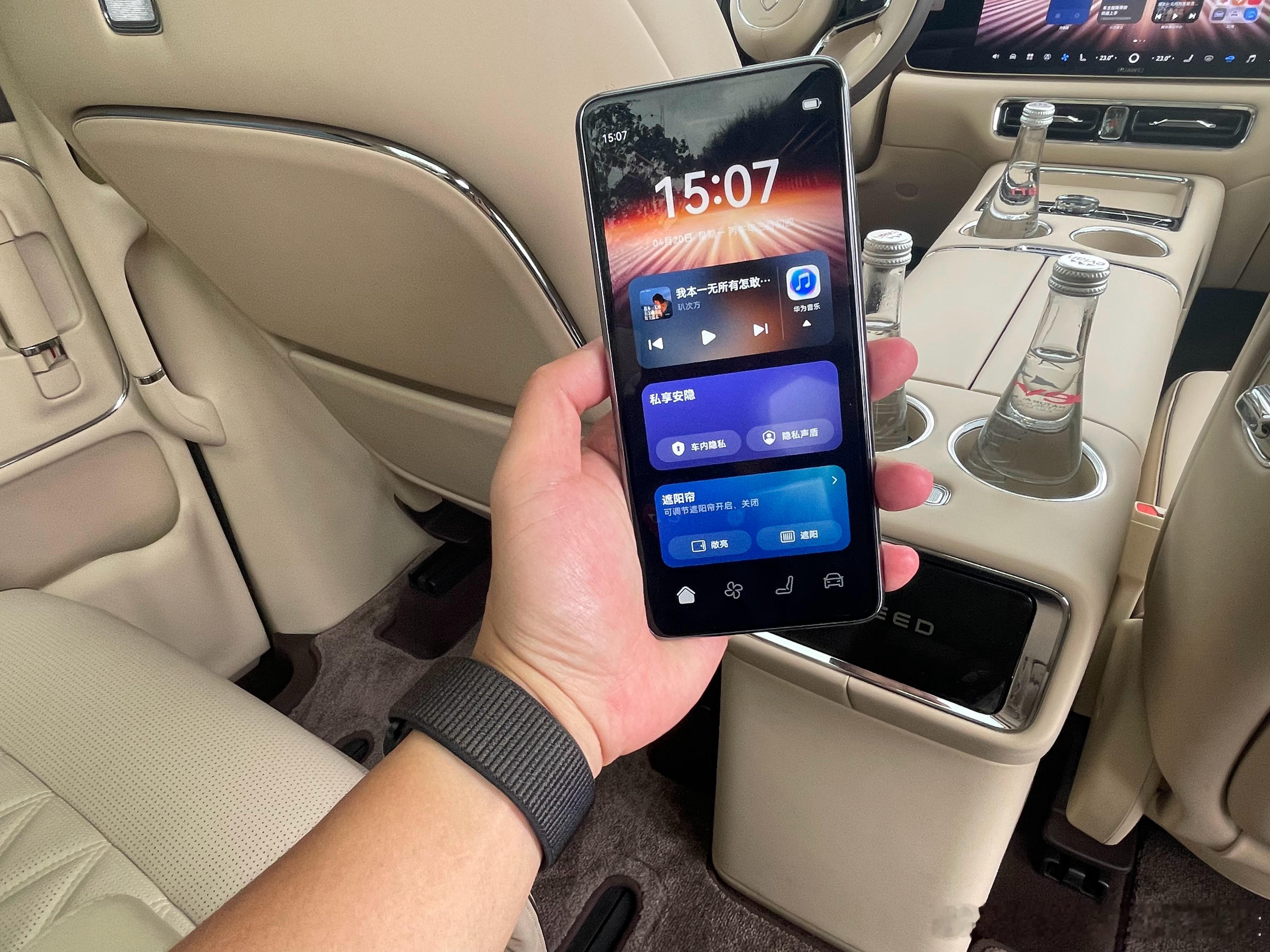 智界V9体验完了，从早上10点多到现在，拍了两条片子，甚至还有点戒断反应解禁后再