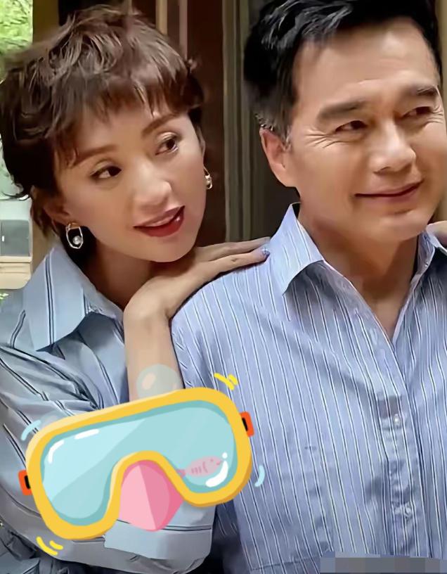 许亚军发文要追究网暴者责任！有啥可告的，大家也只是同情他的大儿子，他确实没去嘛，