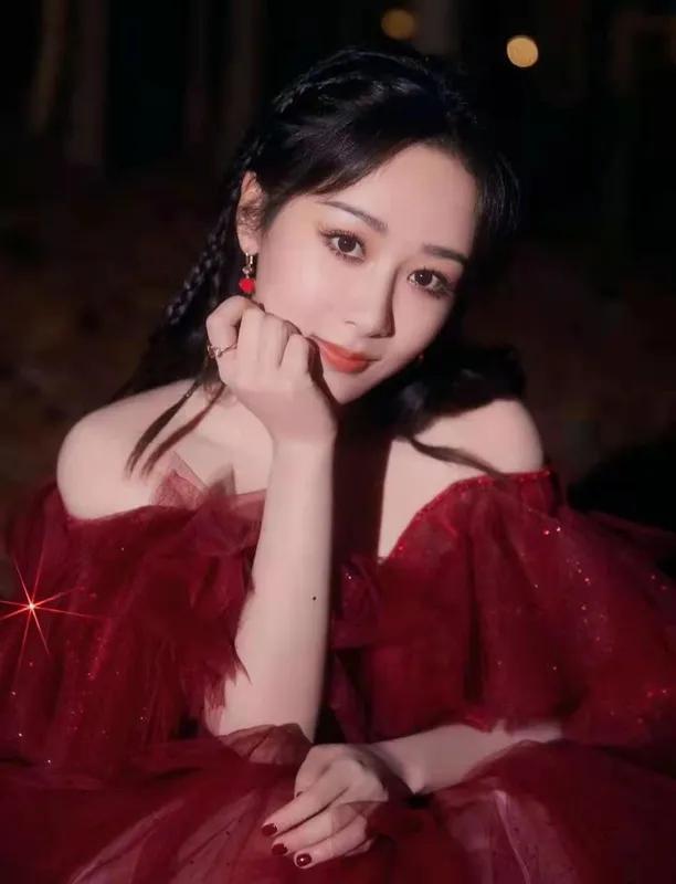 杨紫太霸气，硬刚狗仔胜诉，狗仔不赔钱不道歉，假装没事儿人，不行！
近日，造谣杨紫