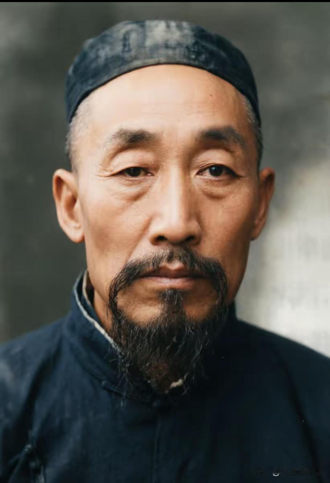毛主席和周恩来的父亲