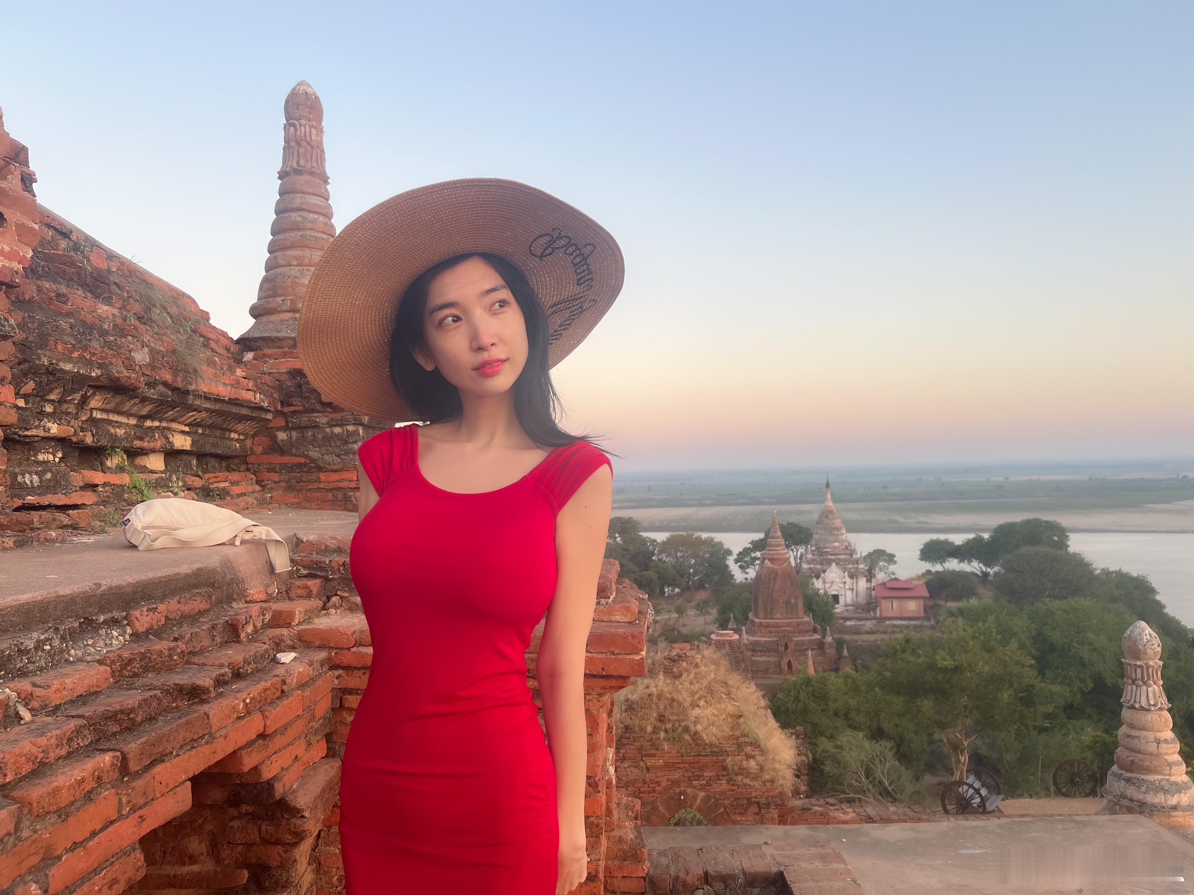 李海仁 