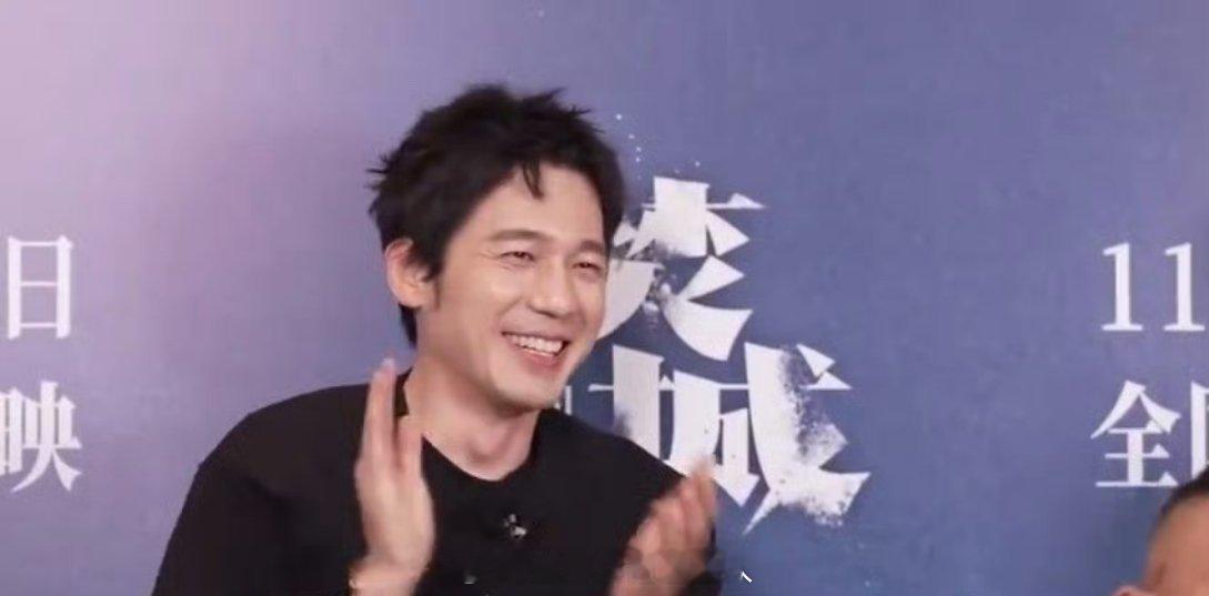 #白宇夸黎杰峰帅##白宇夸自己的角色帅# 白宇让我想到了每个角色都是演员的孩子，