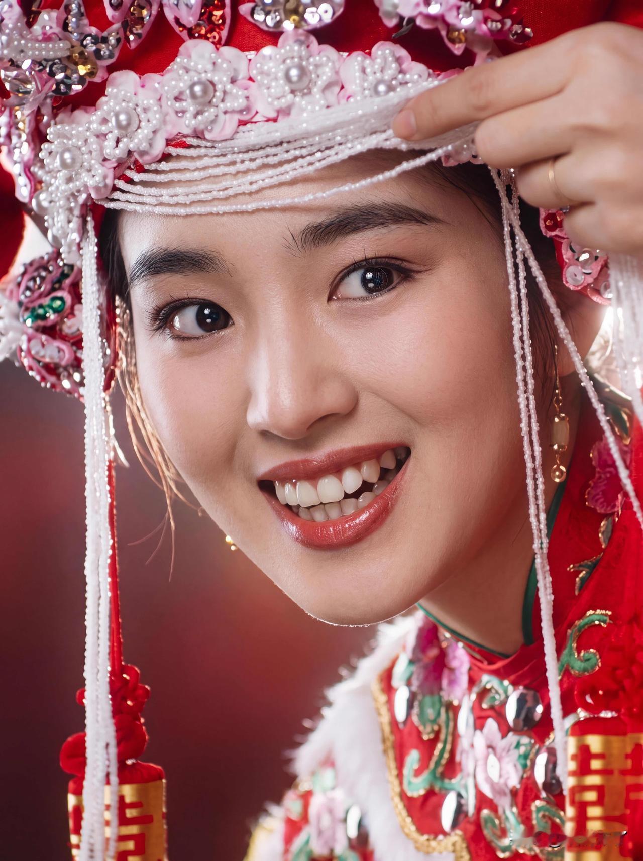 《唐伯虎点秋香》｜尘世迷途小书童
十口心思，思君思国思社稷；
八目尚赏，赏花赏月