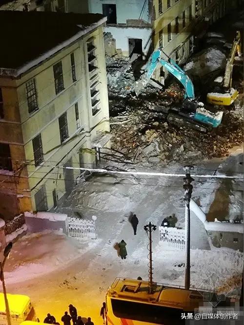 黑龙江海林突发建筑坍塌！9人被困废墟，现场救援争分夺秒
 
2026年3月29日