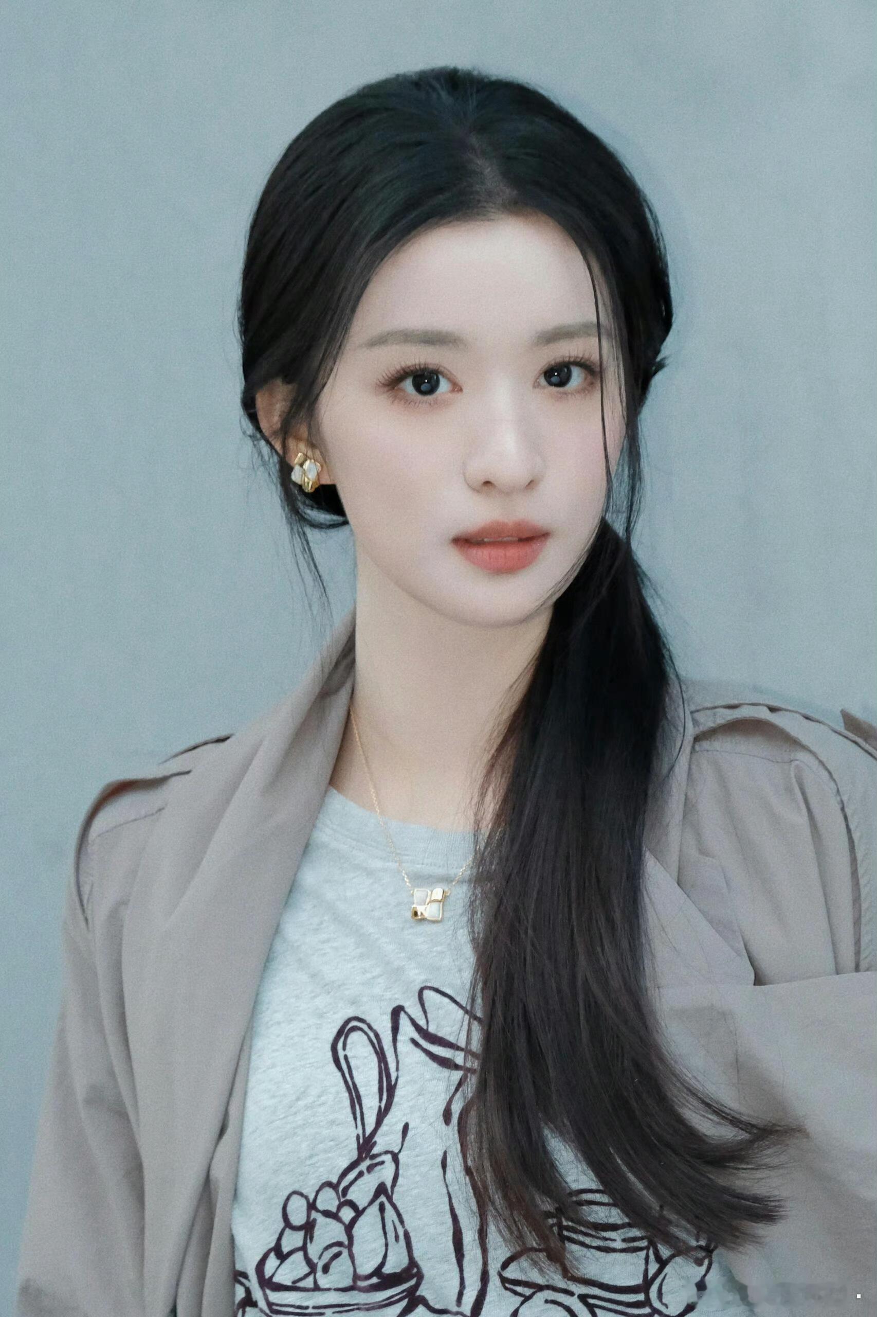 美人啦 