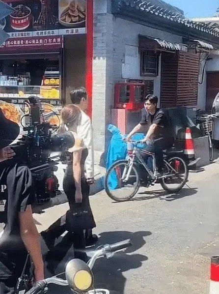 为什么陈伟霆和赵露思在一起没有这种感觉？ 