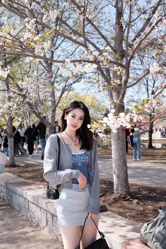 空气是樱花味的🌸