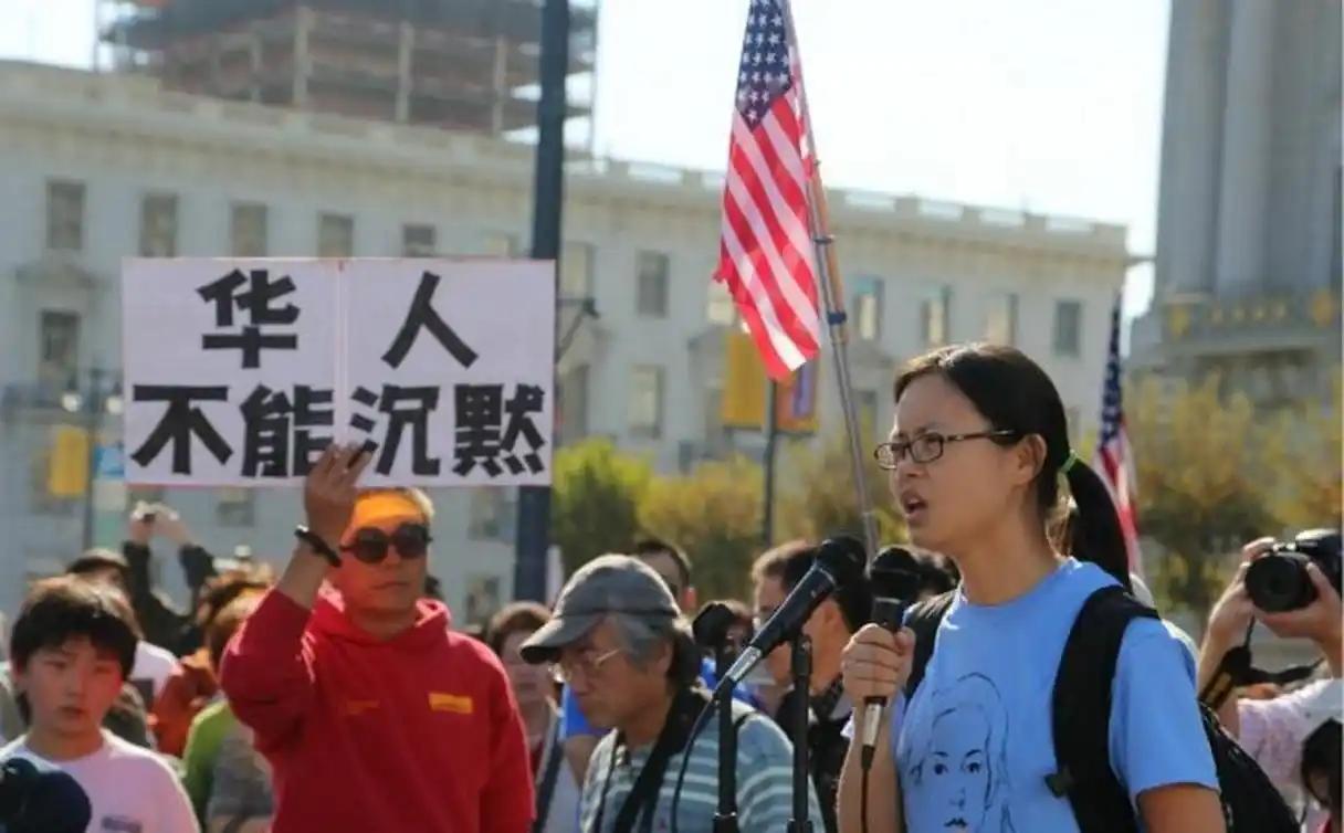 牢A的新观点，华人是美国的无名之辈。简直太对了！事实上，美国的F16、B2隐形轰