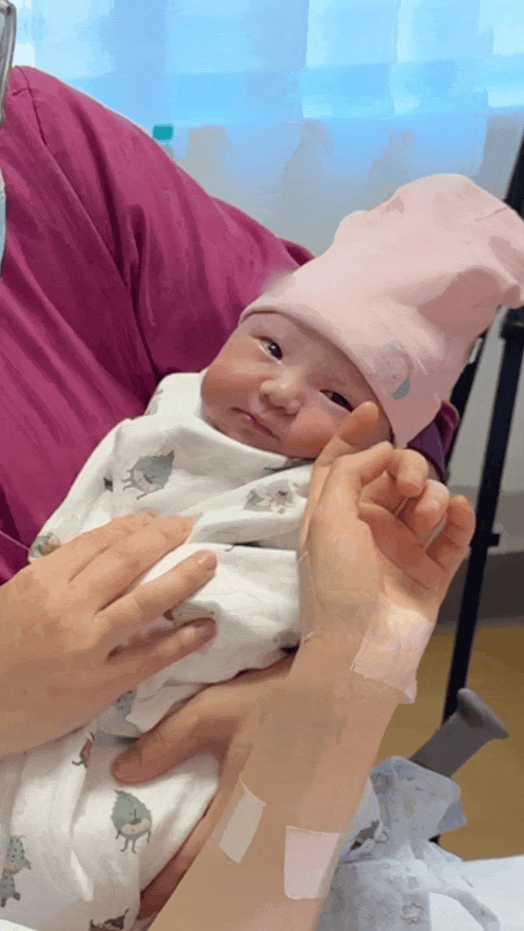 2025的你是了不起的老己 今年的小目标其实没完成几个，但摔了跟头能爬起来，难过