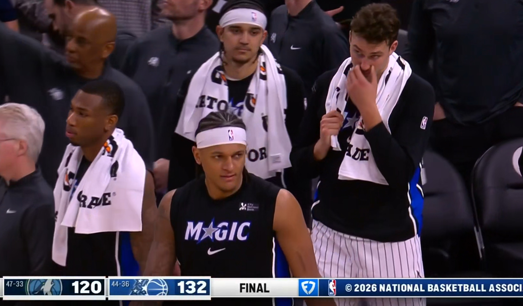 爱德华兹/兰德尔/戈贝尔/轮休，麦丹复出，森林狼客场120-132负于魔术，不影