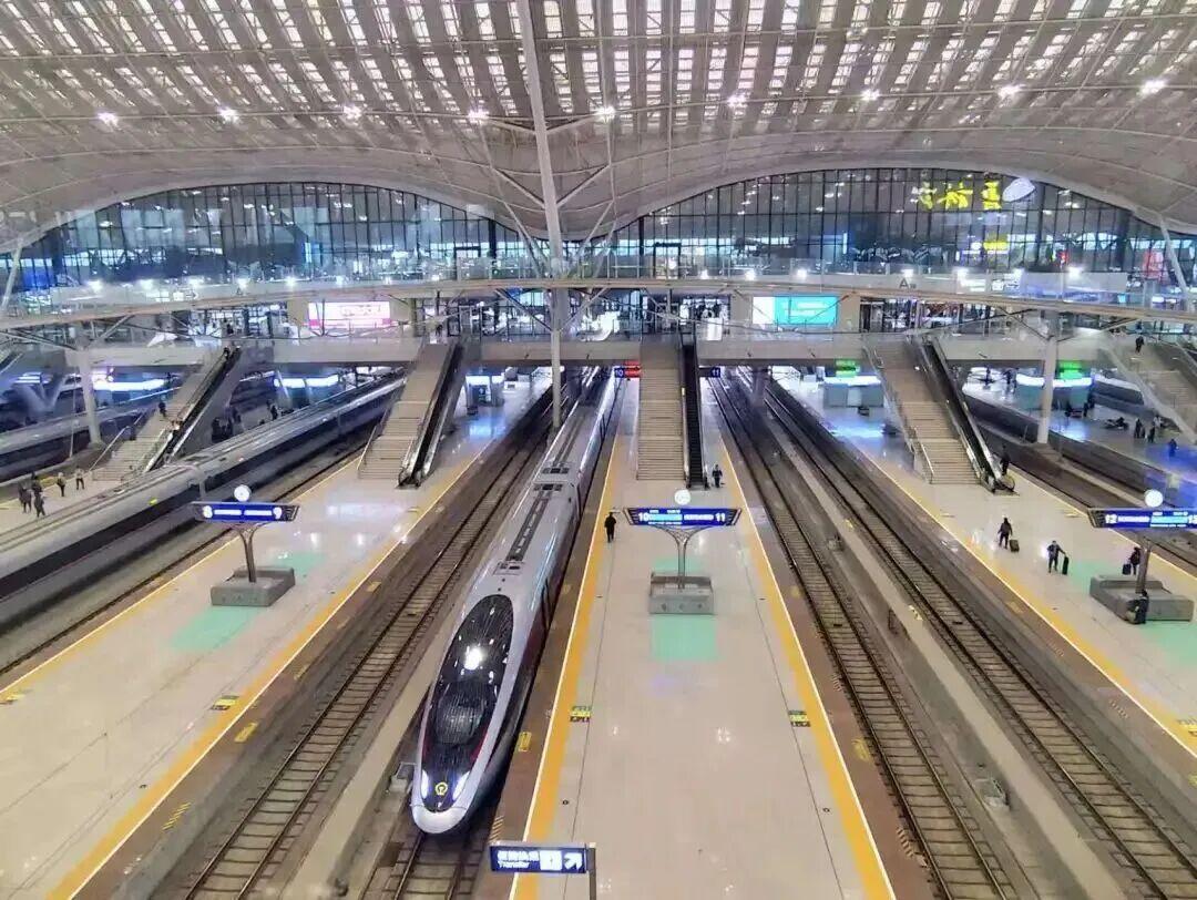 中越联合声明：将铁路合作作为两国战略合作新亮点

声明中提到，中方愿与越方在铁路