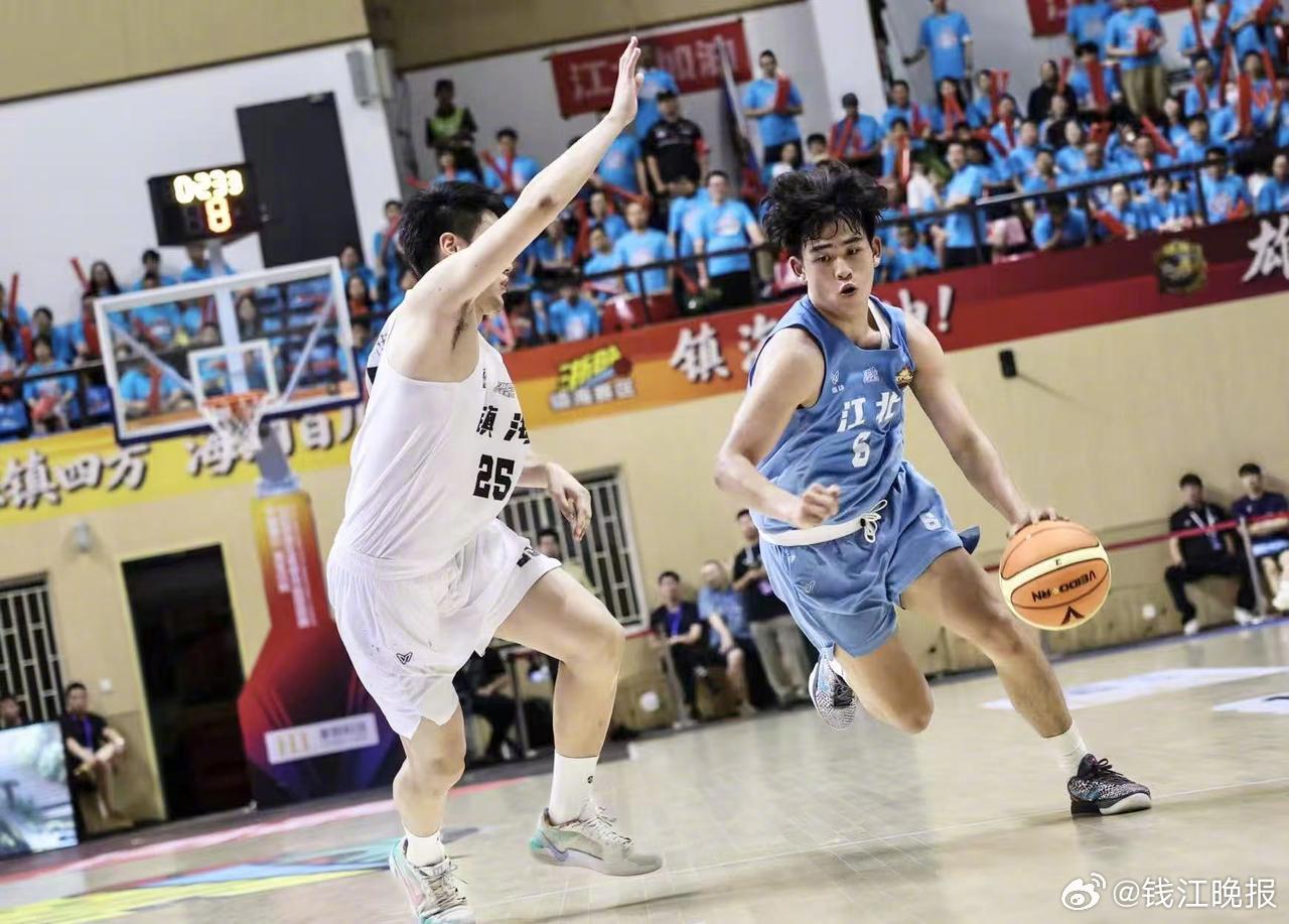【你向上攀登，我向下扎根，#浙BA江北队师徒同披战袍#】#燃动浙江大家一起浙BA