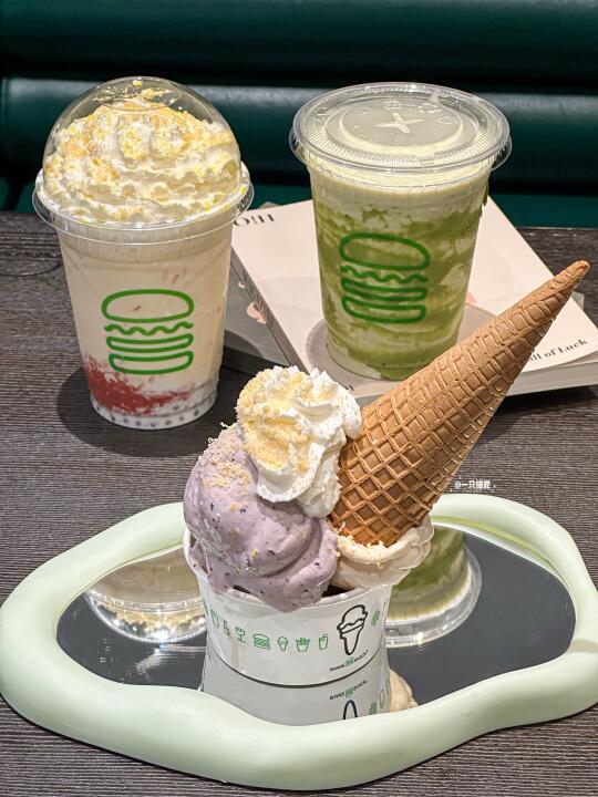 Shake Shack别太会出新品🍨真的喝不过来了
