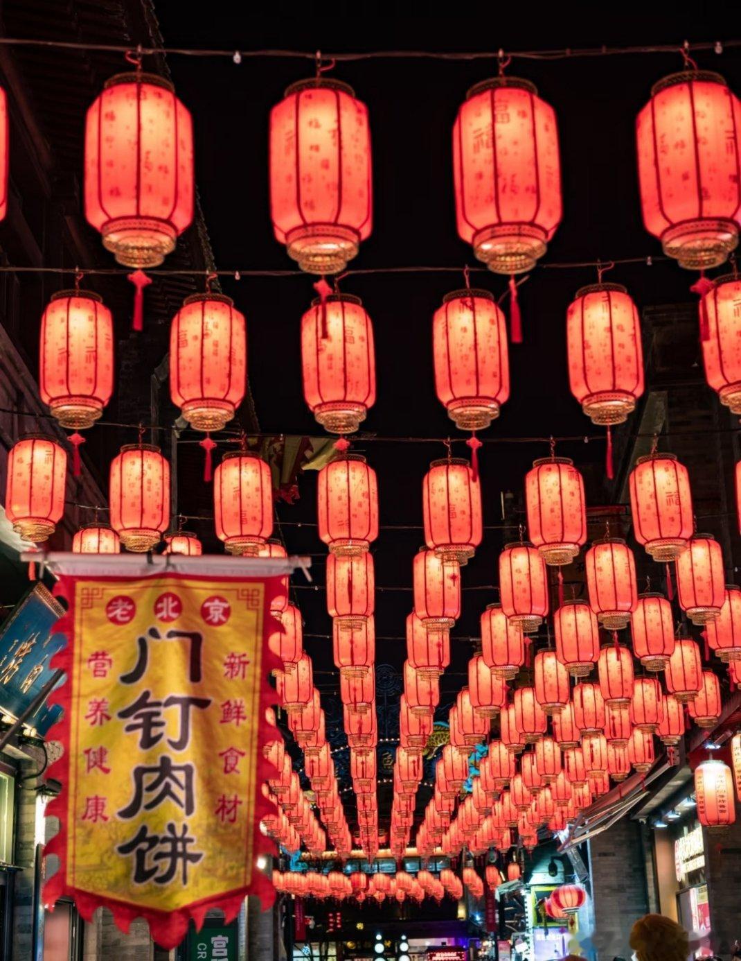 2026家乡年我在北京过大年热闹的北京年味浓好得很 2026：骏马迎福，年味正浓