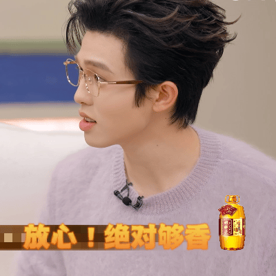 陈小春李昊粤语rap到翘嘴  不会还没有人听过和的粤语版胡姬花快板rap吧！音乐