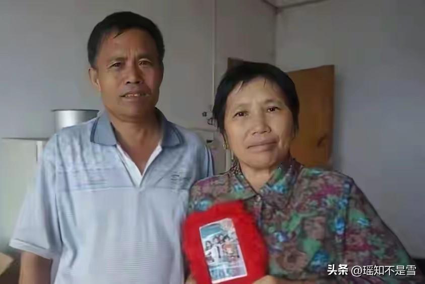 湖南男子种地供3继女读博，亲女辍学打工，女儿却说：爸爸爱我们

1999年，湖南