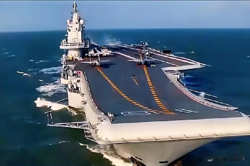 12月7日晚上的最新消息，现在他来了，第一条：中方严正警告日方：立即停止滋扰辽宁