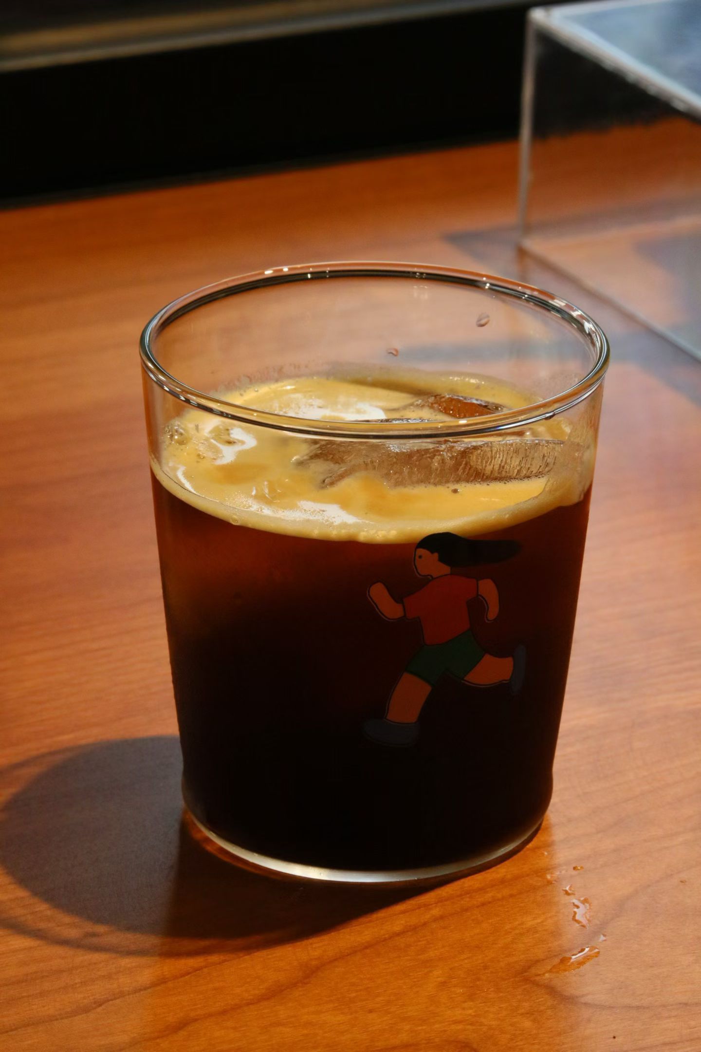 北大第一任校长严复曾说:“物质的贫穷，能摧毁你一生的尊严。精神的贫穷，能耗尽你几