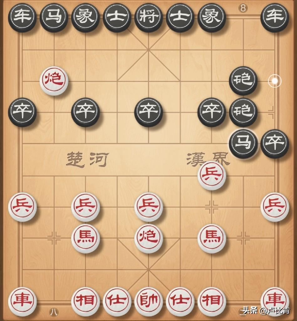 打击左叠炮，我方上反方向正马是关键，对方炮2平8双炮同线封车，我炮八进五抢占宫顶