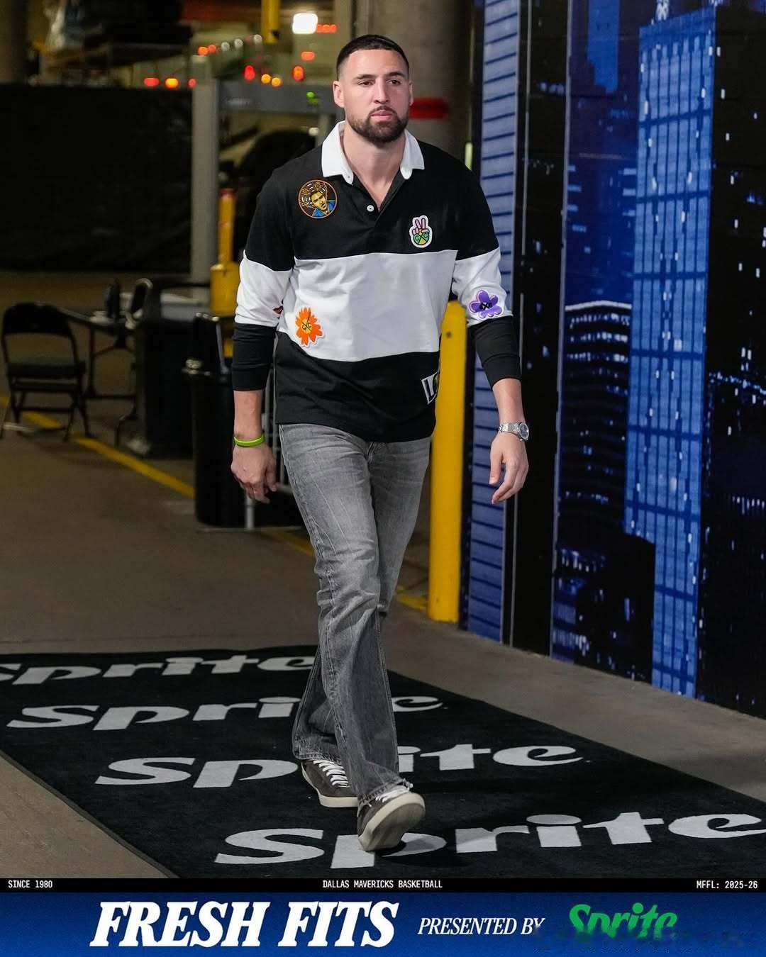 常规赛第5️⃣9️⃣场 独行侠主场对阵国王你汤的球员通道Meg因为还在米兰，是她