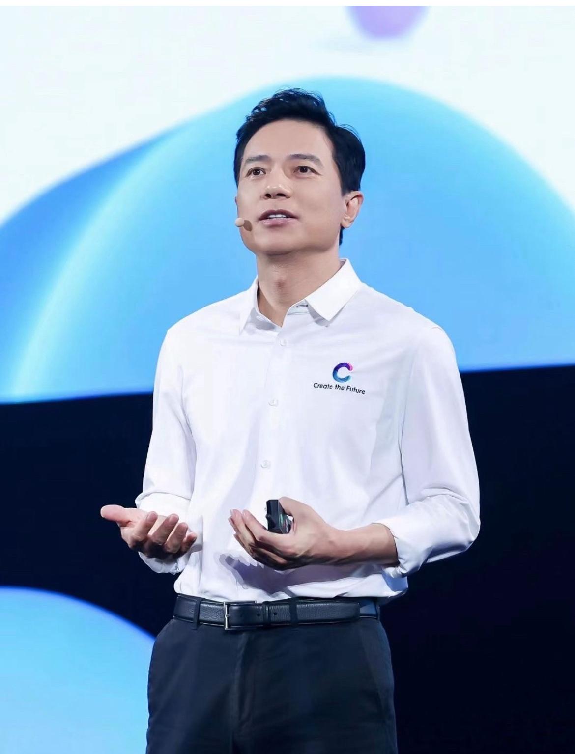 百度这个时候还是蛮难受的。
一方面，老业务增长率上不来；另一方面，新业务也还没有
