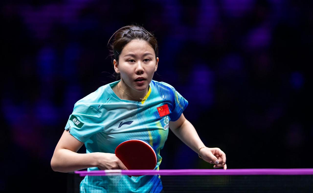 内战，谁能晋级？
第一局陈幸同🇨🇳11-7赢了石洵瑶🇨🇳 ​​​，
第二