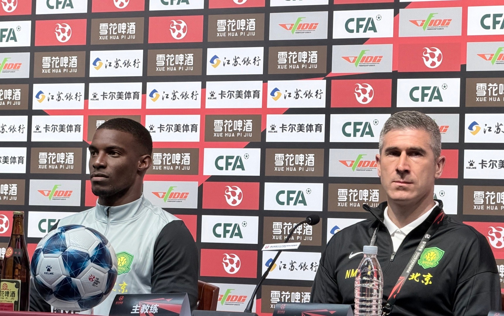 开完发布会，看完踩场，我觉得吧，明天能赢 南京·南京奥林匹克体育中心