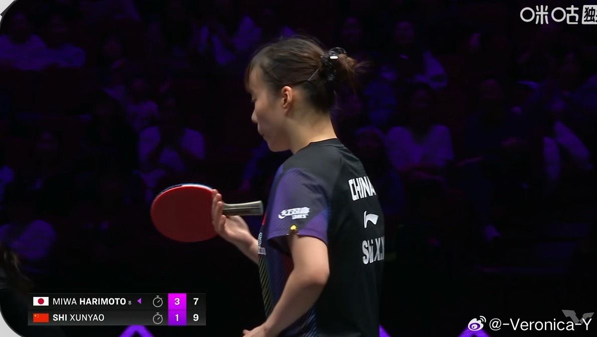 石洵瑶2-3张本美和抗一抗 抗到第七局吧你想赢美和 你必须要让她“心态波动” 