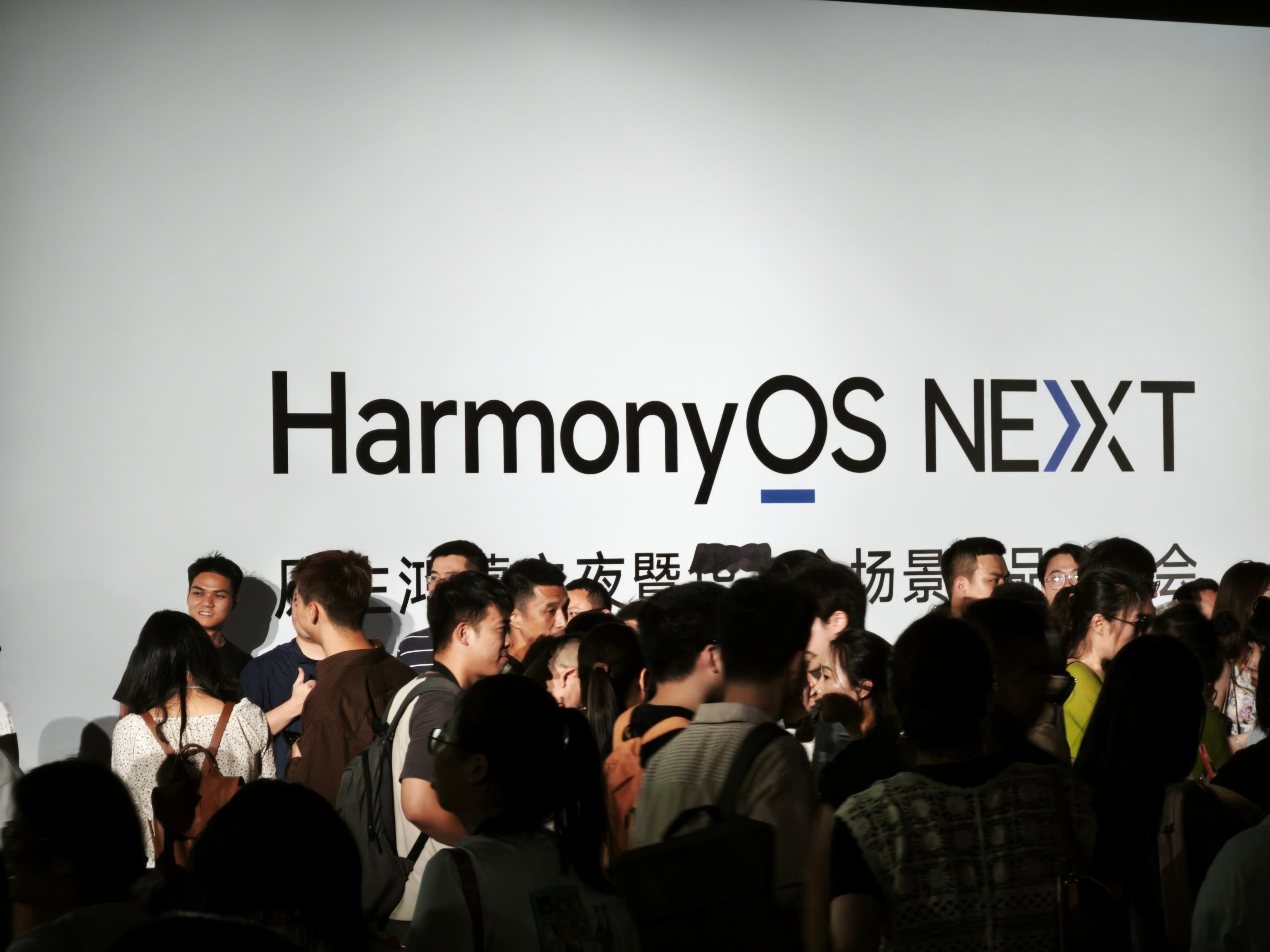 纯血鸿蒙终于来了啊啊啊！现在Mate 60系列、Mate X5、Pura 70系