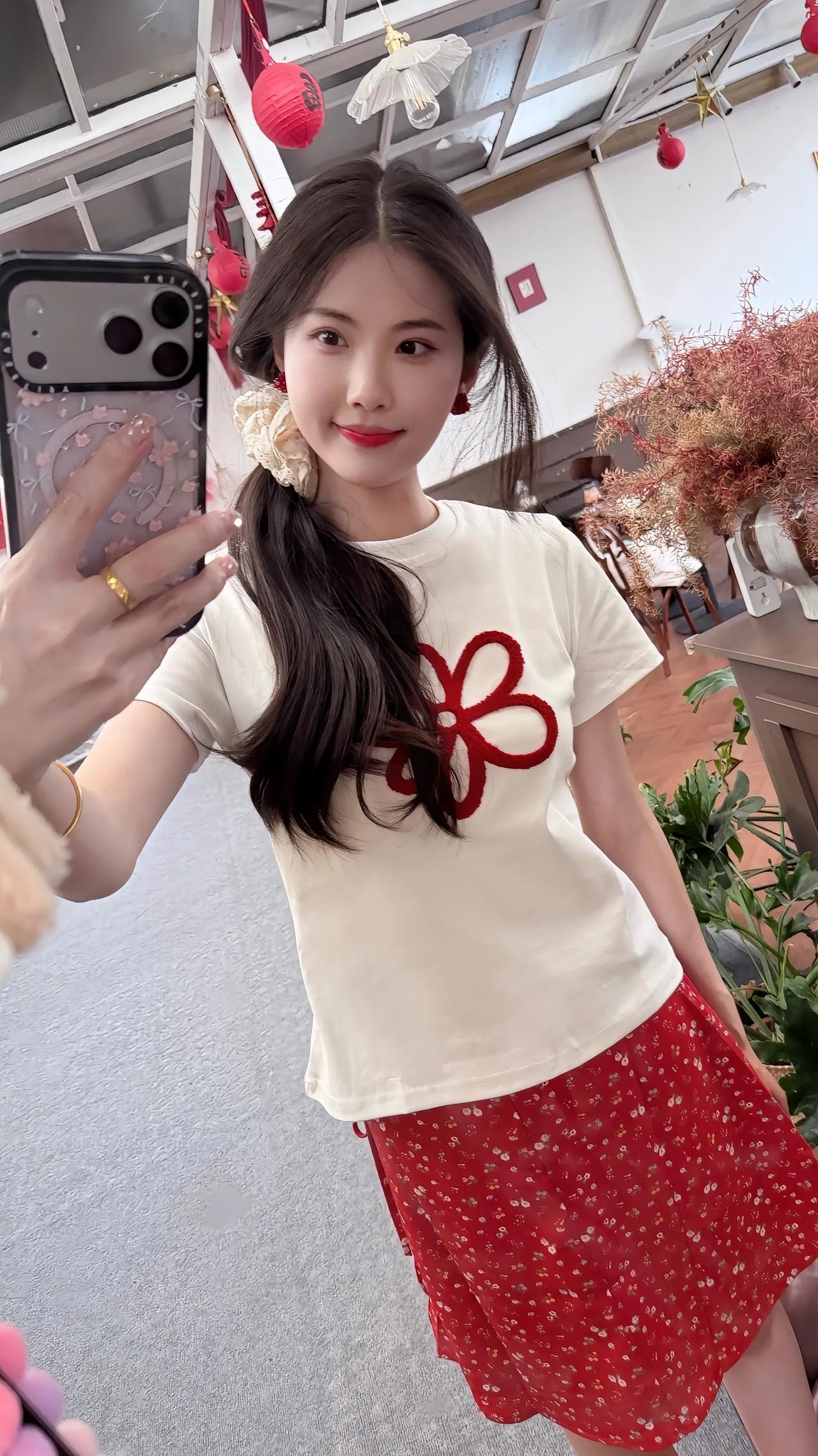 遇见的
错过的
都是命运的安排
静静的接受
那些错过的相遇 那错过的缘分 不后悔