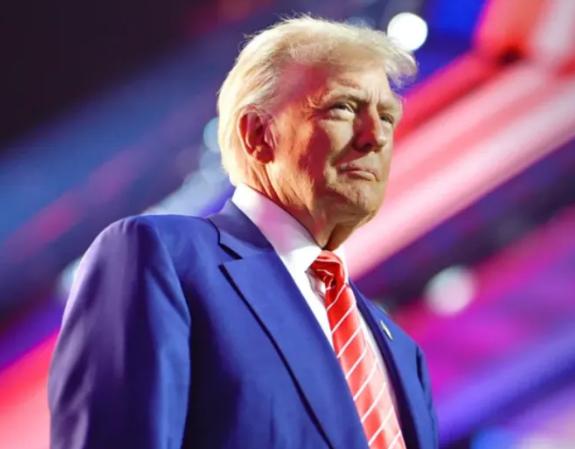 特朗普通告全球，现在的美国要带领全世界完成“去中国化”，如果有国家不愿意帮助美国