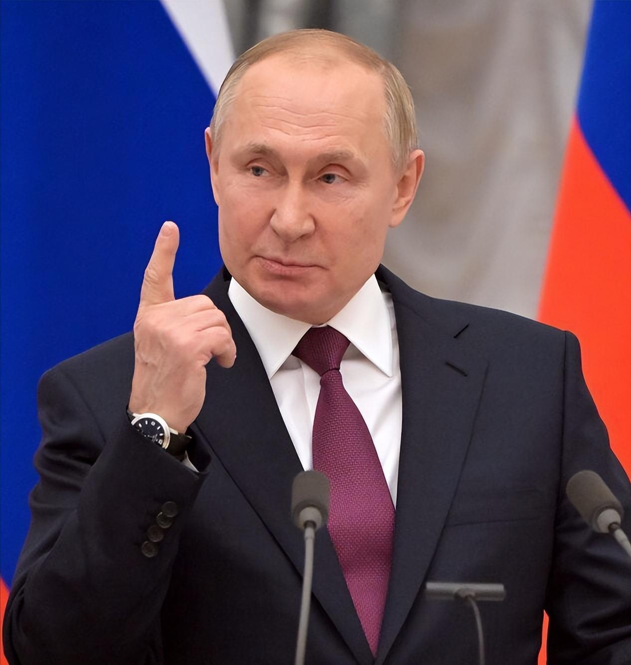 当头一棒！普京借助伊朗冲突准备主动给欧洲断气！
 
就在前几天，俄罗斯总统普京对