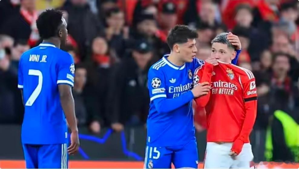 确认被停赛后社媒炮轰欧足联，普雷斯蒂安尼在一个小时内删帖因出场的上诉被欧足联驳回