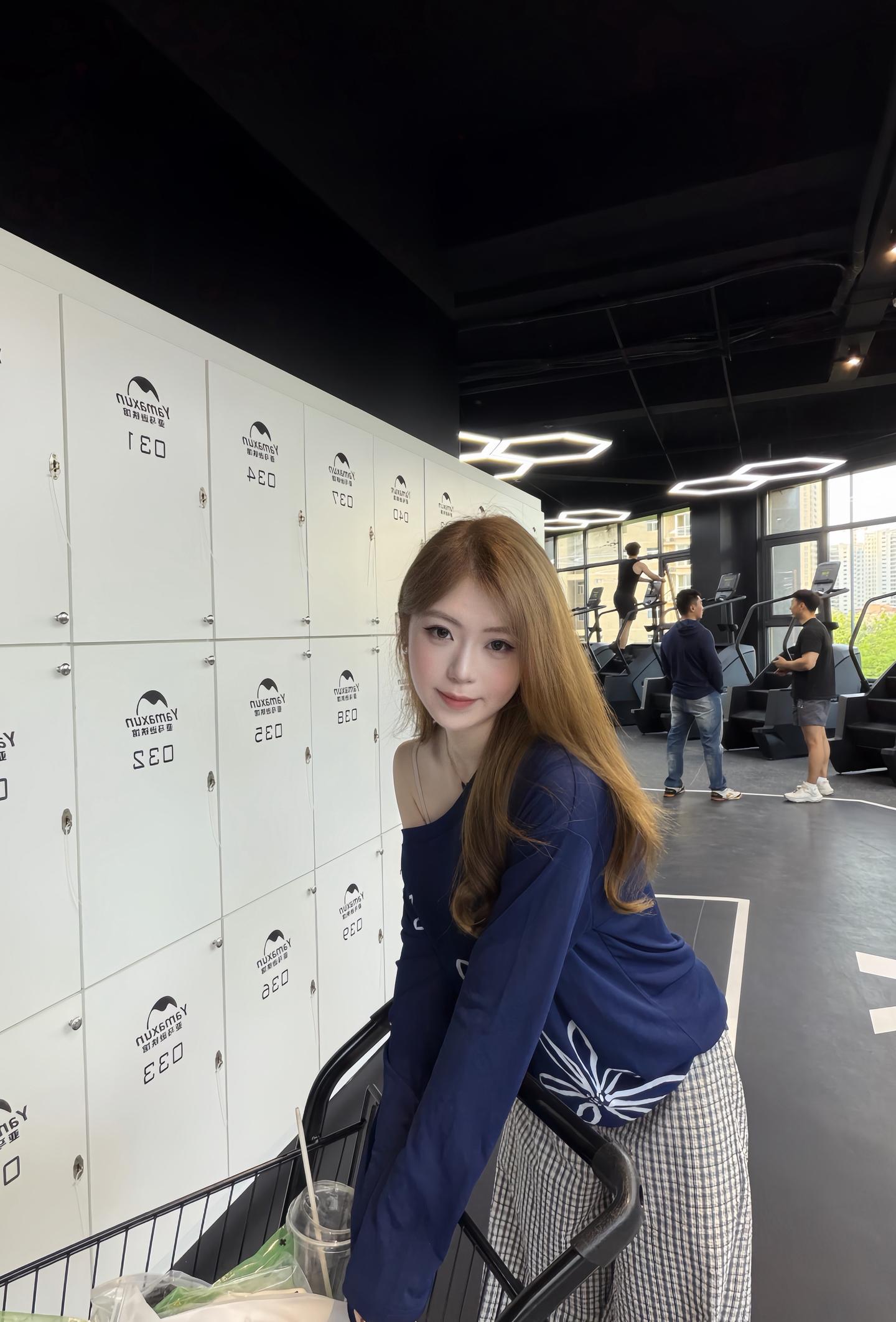 大师说我们缘分浅 我说大师我加钱。