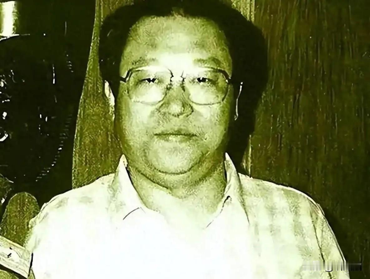 用两个上校，换一个坐了16年牢的自己人
李志豪这人，以前没人知道。他是那边台湾军